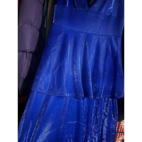 Lulu's Blue Tiered Maxi Dress with Spaghetti Straps Small - Picture 14 of 15
